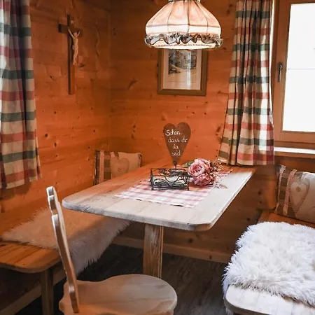 Schneiderhaeusl Zillertal Apartman Stummerberg