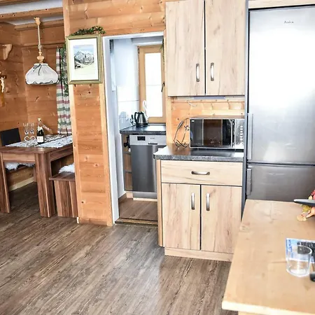 Schneiderhaeusl Zillertal * Stummerberg