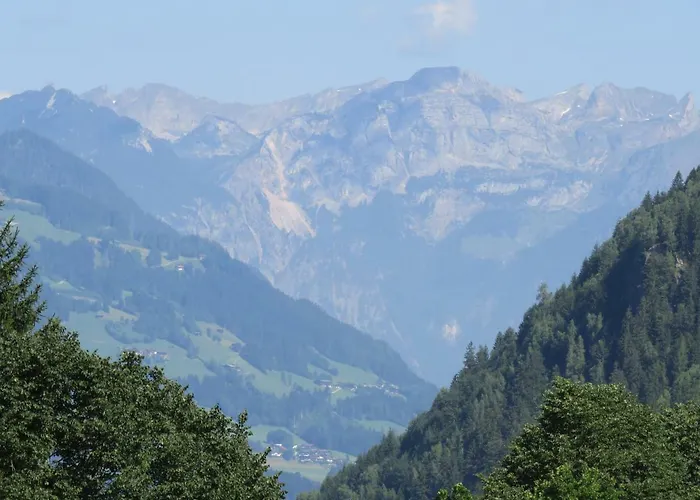 Schneiderhaeusl Zillertal شقة *