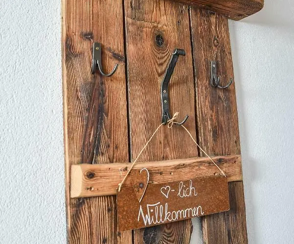 Schneiderhaeusl Zillertal شقة